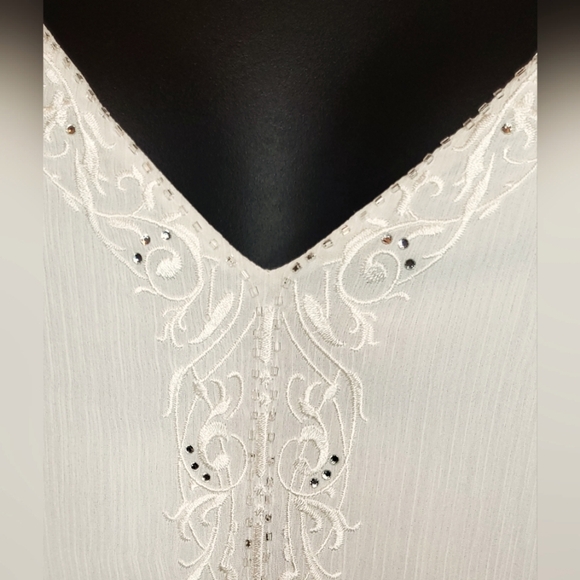 White House Black Market Embellished Ivory Camisole Tank Top Size S - Picture 3 of 7